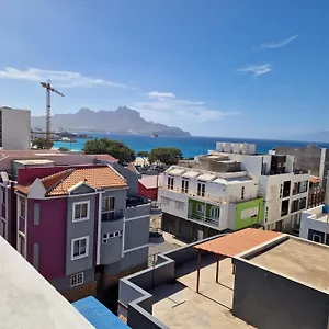 Apartamento Beira-mar, Mindelo